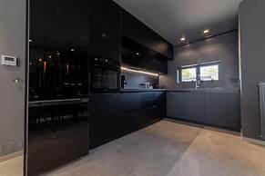 Beautiful 4-bed Villa Ria in Vathianos Kampos