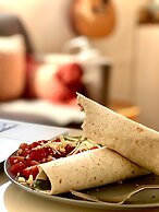 Boutique Boat Stays Contemporary Barge