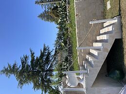 Trulli Di Pone in Cozzana