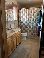 Beeline Guest House