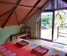 Afro Beach Eco Resort