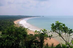 Afro Beach Eco Resort