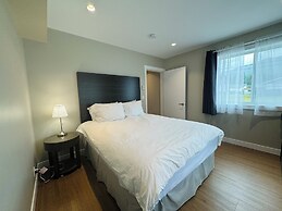 Kitimat River Motel & Suites