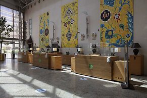 Holiday Inn Suites Kuwait by IHG