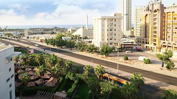 Holiday Inn Suites Kuwait by IHG