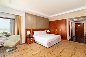 Holiday Inn Suites Kuwait by IHG