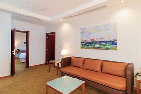 Holiday Inn Suites Kuwait by IHG