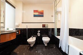 Holiday Inn Suites Kuwait by IHG