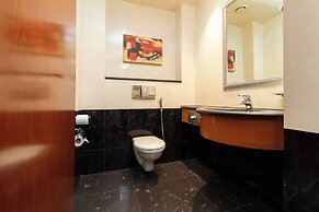 Holiday Inn Suites Kuwait by IHG