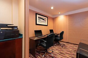 Holiday Inn Suites Kuwait by IHG