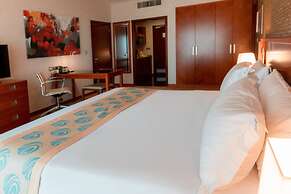 Holiday Inn Suites Kuwait by IHG