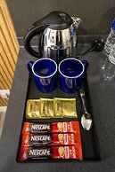 Millerz Square Suite By Mana-Mana