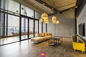 Millerz Square Suite By Mana-Mana