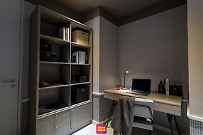 Millerz Square Suite By Mana-Mana