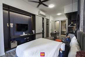 Millerz Square Suite By Mana-Mana