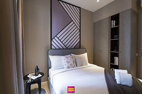 Millerz Square Suite By Mana-Mana