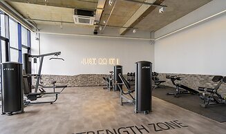 Millerz Square Suite By Mana-Mana