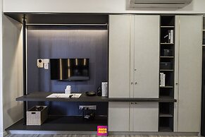 Millerz Square Suite By Mana-Mana