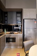 Millerz Square Suite By Mana-Mana