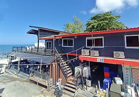 LOUD! a Full Moon Beach Hotel by Wild & Wandering