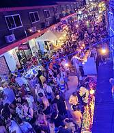 LOUD! a Full Moon Beach Hotel by Wild & Wandering