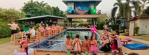 LOUD! a Full Moon Beach Hotel by Wild & Wandering