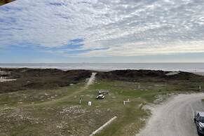 Beachgate Condo Suites And Hotel 231 1 Bedroom Condo