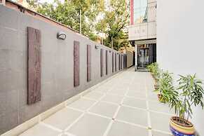 Dover Inn By BookMeriHotel.com