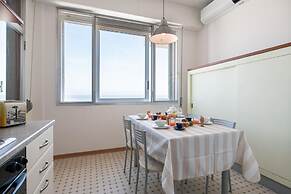 Ventodue in Rimini With 2 Bedrooms and 1 Bathrooms