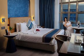 UMET Seaview Hotel with Free Roundtrip Airport Pick up and drop off