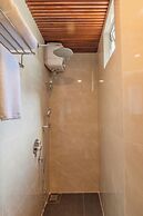 UMET Seaview Hotel with Free Roundtrip Airport Pick up and drop off