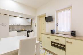 Jude s Roof at Chiaia