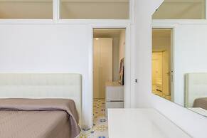 Jude s Roof at Chiaia