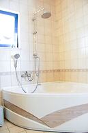 Villa Stefania with Pool