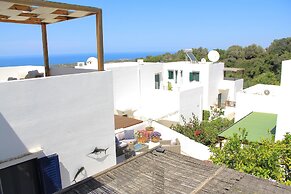 Villa Stefania with Pool