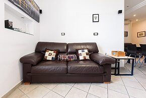 Via Fiorentini 21 in Naples