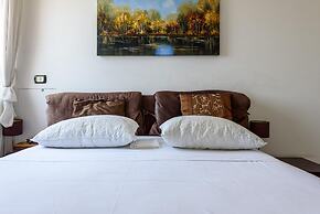 Via Fiorentini 21 in Naples