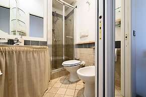 Via Fiorentini 21 in Naples