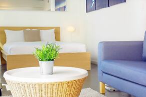 Center Stage- Downtown Parking Pool Hot Tub