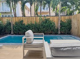 The Modernista 1 - Luxury Villa With Private Pool