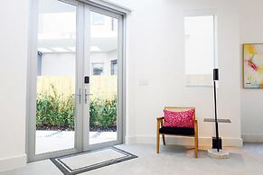 The Modernista 1 - Luxury Villa With Private Pool