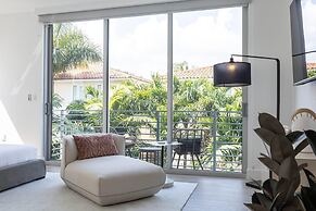 The Modernista 1 - Luxury Villa With Private Pool