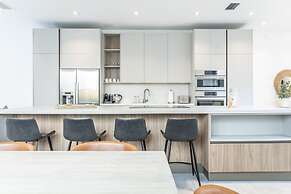 The Modernista 1 - Luxury Villa With Private Pool