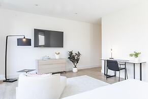 The Modernista 1 - Luxury Villa With Private Pool