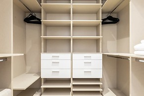 The Modernista 1 - Luxury Villa With Private Pool