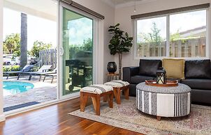 Dockside Daydreams - Canalfront and Pool Oasis