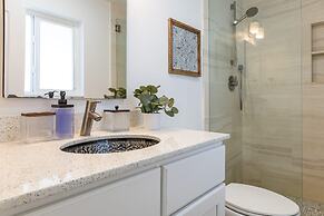 Dockside Daydreams - Canalfront and Pool Oasis