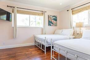 Dockside Daydreams - Canalfront and Pool Oasis