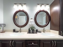 Dockside Daydreams - Canalfront and Pool Oasis