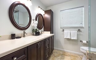 Dockside Daydreams - Canalfront and Pool Oasis